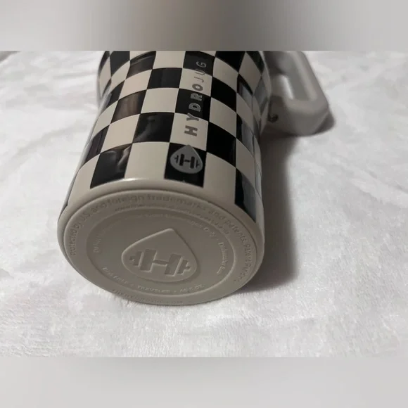 Hydrojug checkers 40 oz traveler - Picture 2 of 13